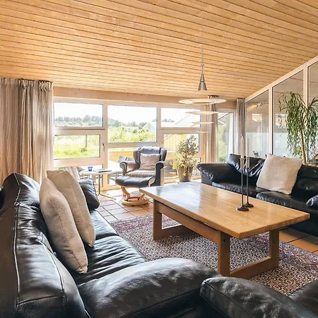 Feriehus 14 Person In Hjorring-by Traum *